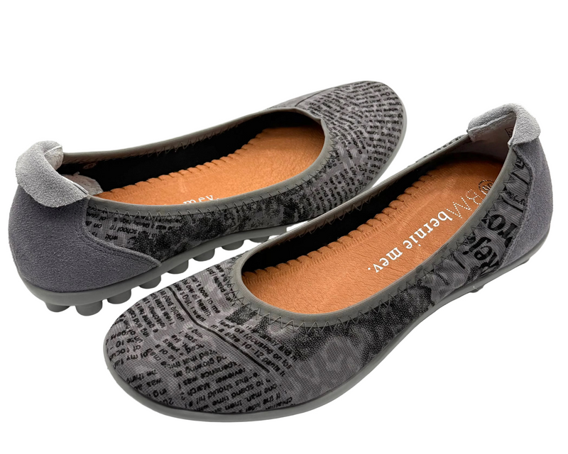 Bernie Mev Hazel Gray Print - Gray Print